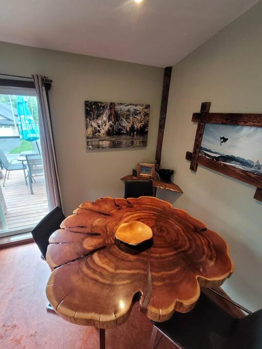The Best 2 Bedrooms Suite In Revelstoke! Екстер'єр фото